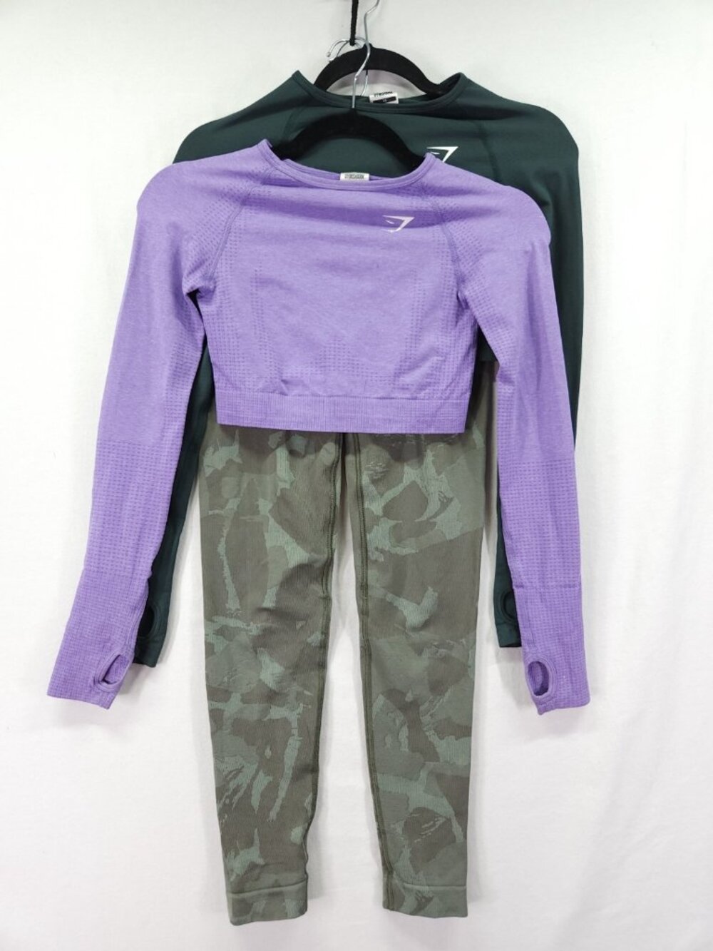 Gymshark 3 Pc Set Womens XS Crop Tops M Camo Leggings Vital Seamless Workout